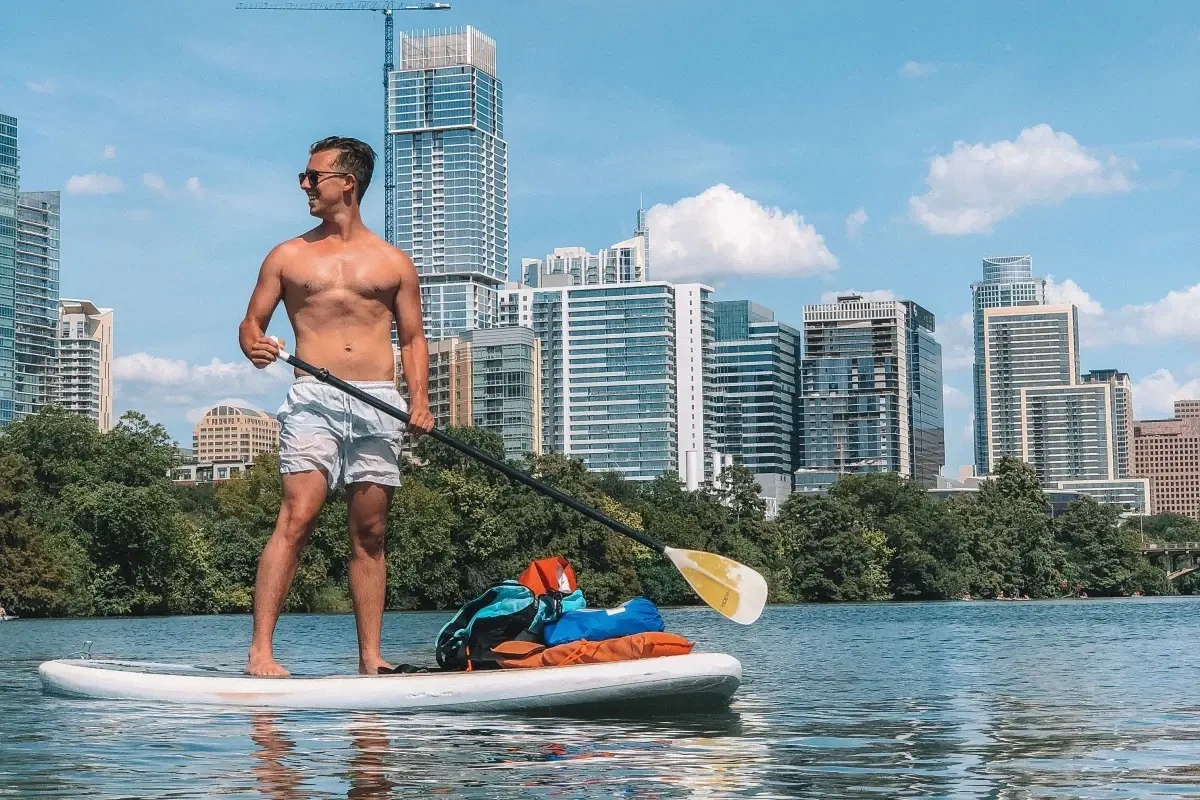 Paddle Boards for begyndere - introduktion til en træningsform der både er sjov og effektiv